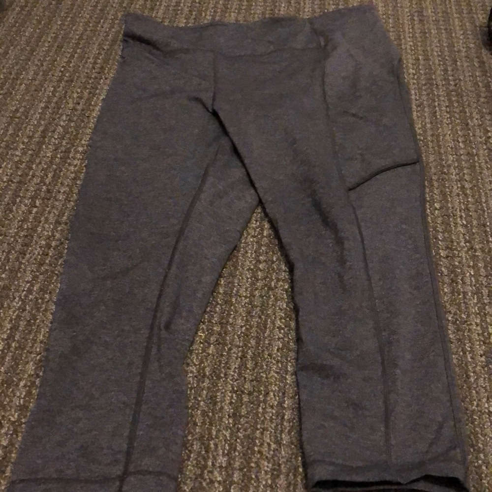 Lulu lemon cropped leggings